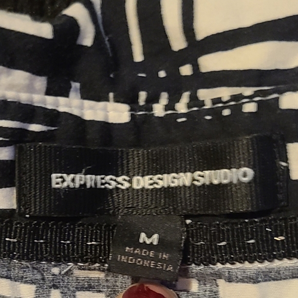 Modern plaid Express - Picture 2 of 3